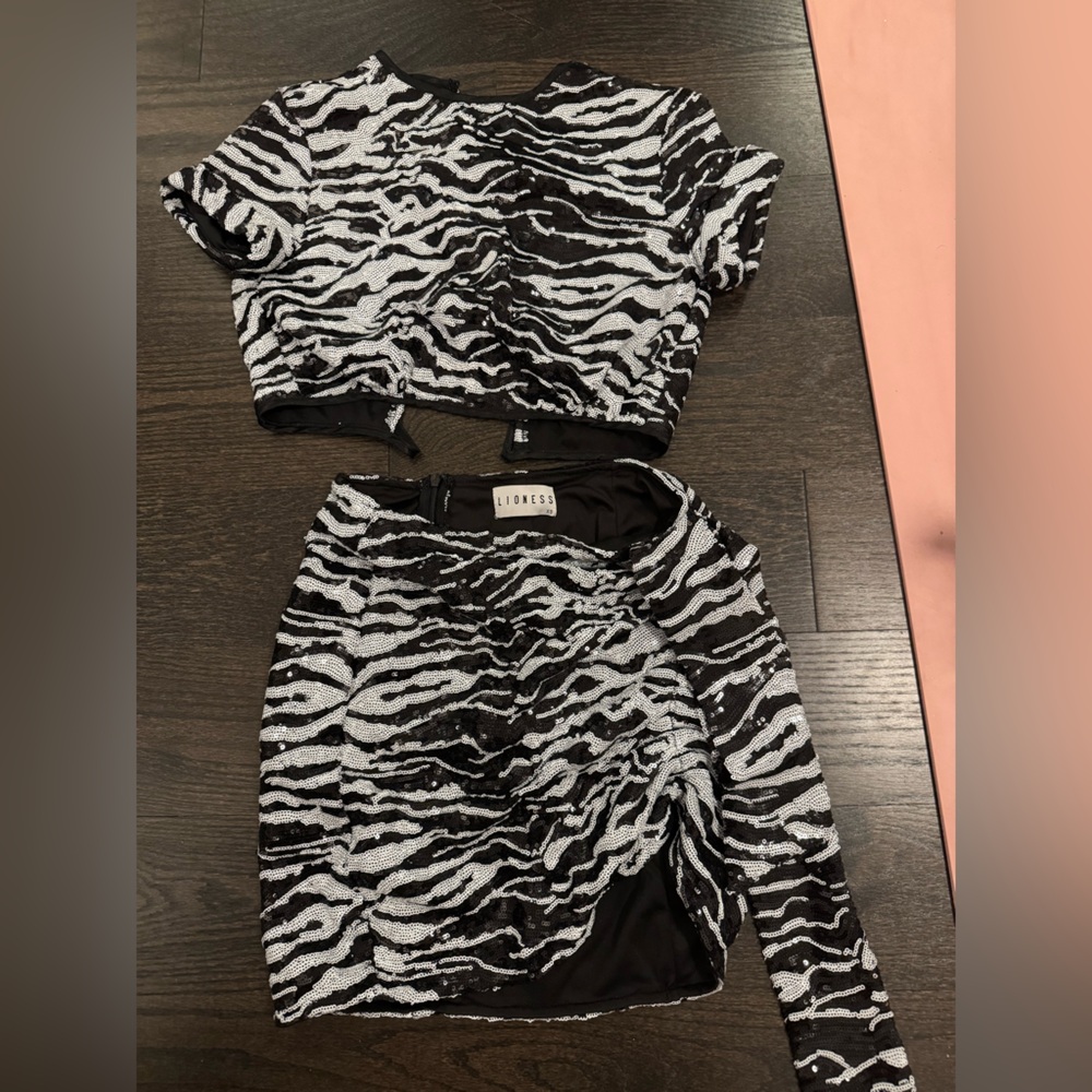 Lioness zebra print two piece skirt set